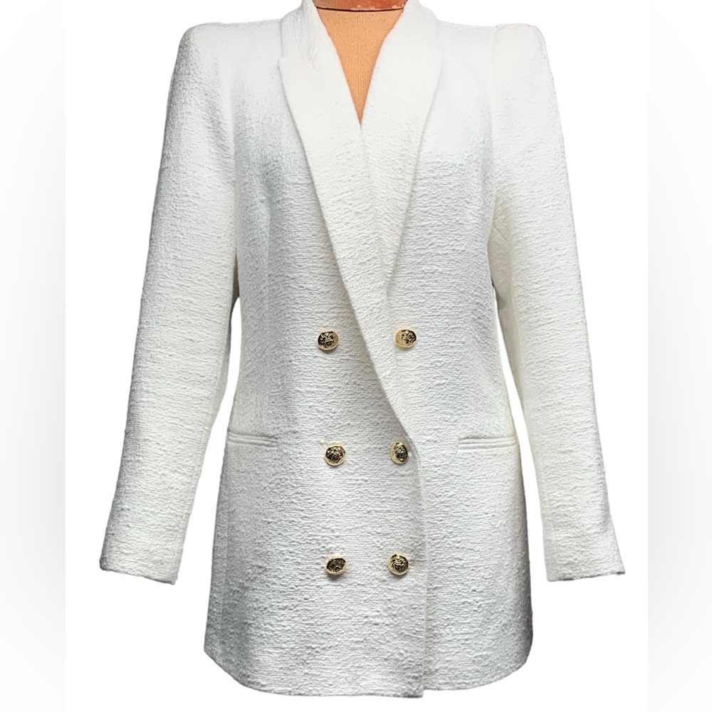 Zara. 100% Cotton. Double Brested Lifted Shoulders Blazer